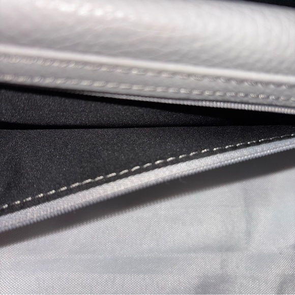 Nine West Gray Women's Trifold Wallet - Picture 6 of 9